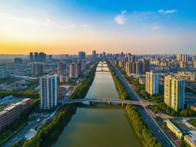 盐城旅游攻略,有哪些必去景点和特色美食?
