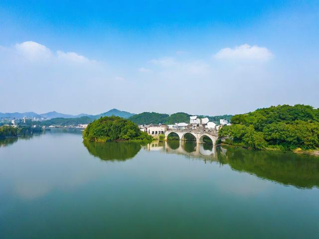 浙江湖州旅游攻略，浙江湖州旅游攻略，如何玩转这座美丽的城市？