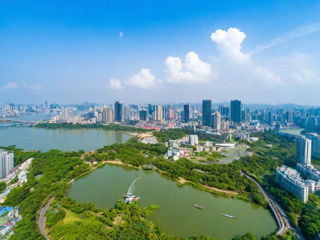 钦州旅游攻略,有哪些必去景点和美食推荐?