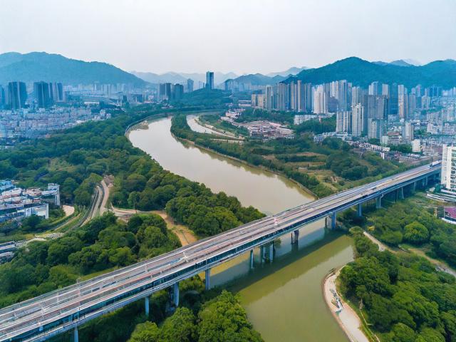 宣城到杭州坐汽车需要多久?
