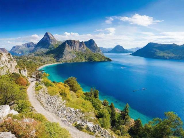 国际旅游去哪里（国际旅游去哪里比较好）