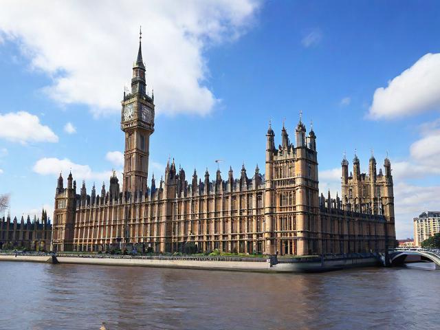 上海到英国多久?