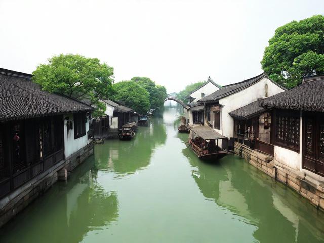 苏州旅行攻略,哪些景点不容错过,美食又该品尝什么?