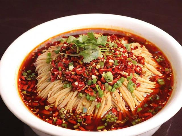 安庆美食攻略,有哪些不容错过的地道美味?