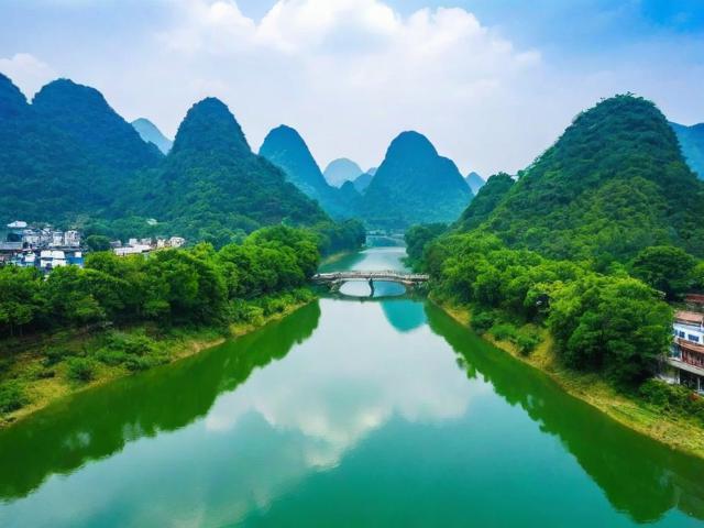 福建自驾游有哪些必去景点和最佳路线推荐?
