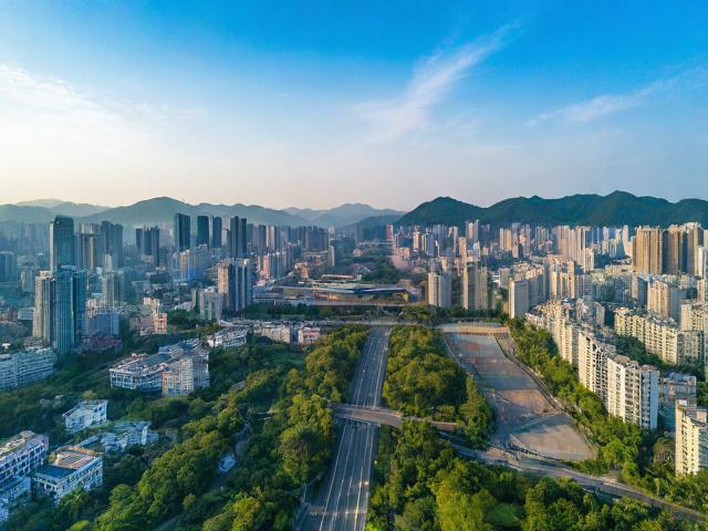 吉首旅游攻略,探寻神秘湘西,有哪些必游之地?