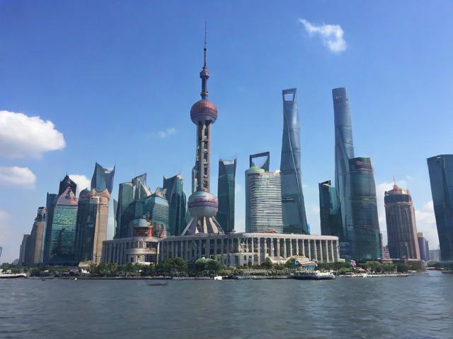 上海旅游攻略中,哪些景点是必去的?