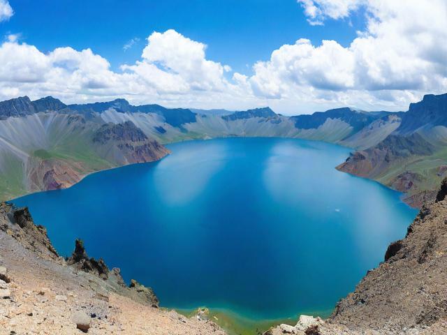 天池旅游攻略,有哪些必打卡景点和美食推荐?