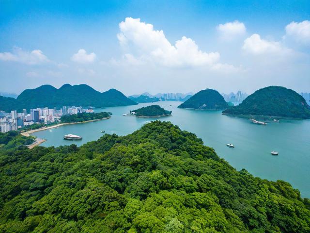西樵山风景名胜区游玩攻略,有哪些必游景点和实用建议?