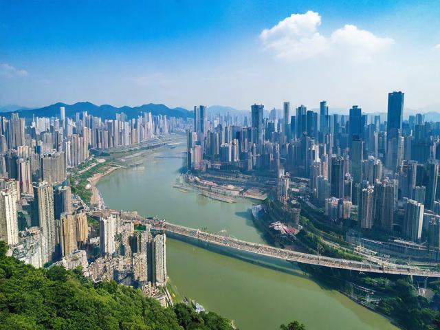 重庆旅游景点攻略,哪些地方最值得一游?