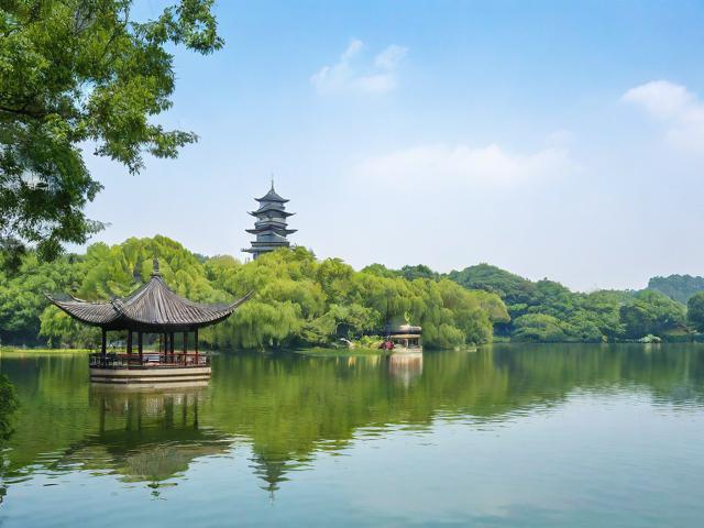 石湖景区游玩攻略,有哪些必去景点和最佳游玩路线?