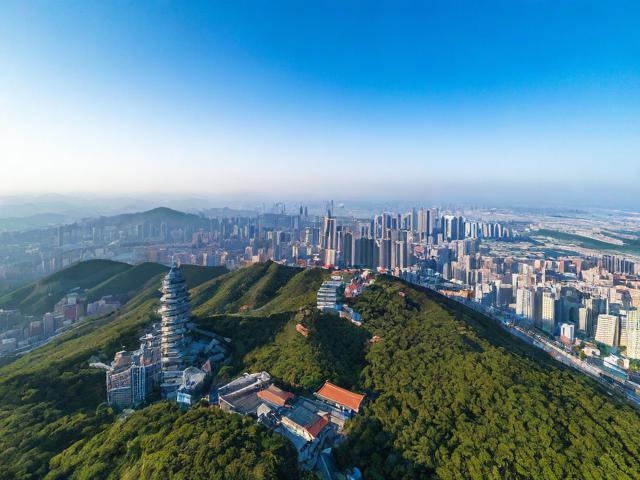 山东泰山旅游攻略,有哪些必去景点和美食推荐?
