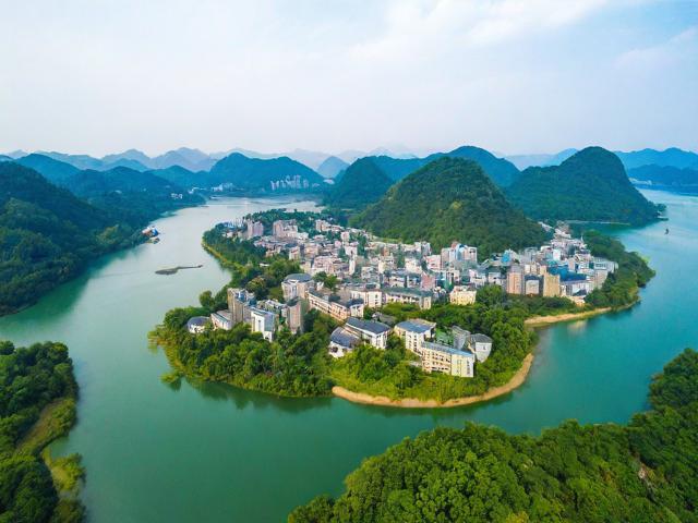 探索连州,有哪些必游景点和旅行小贴士?
