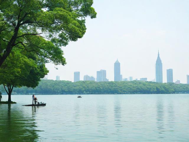 武汉东湖游玩有哪些必去景点?