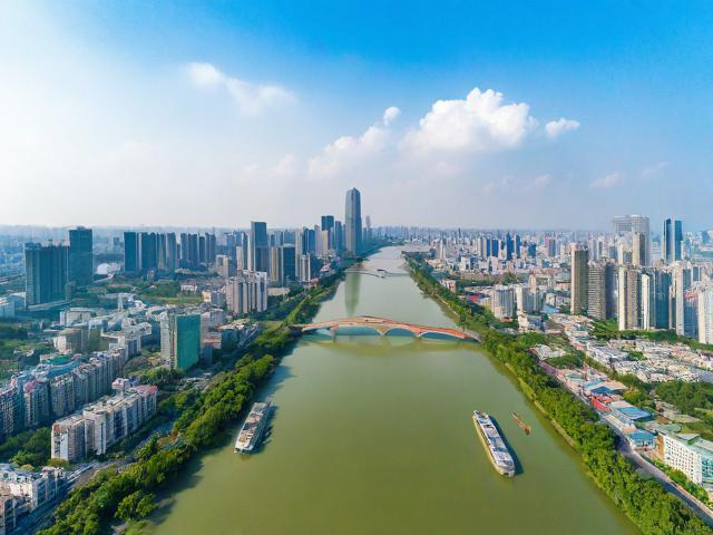 贵港攻略,有哪些不容错过的景点和美食?