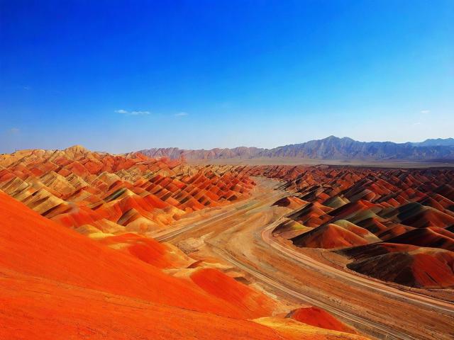 酒泉旅游有哪些必去景点和美食?