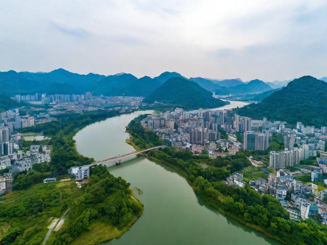 从南雄到韶关需要多长时间？