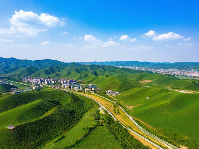蔚县旅游攻略,有哪些不容错过的景点和特色体验?