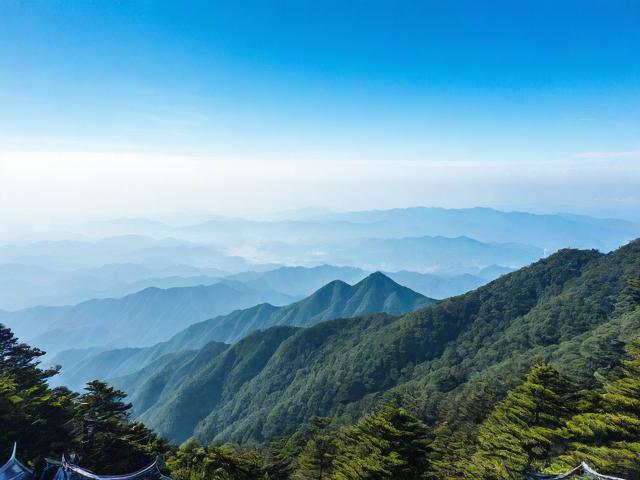 成都峨眉山旅游攻略,如何规划最佳行程?