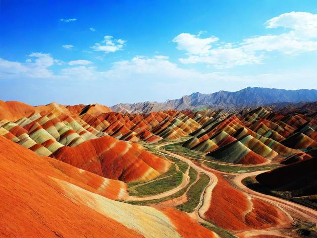 张掖旅游攻略,有哪些必去景点和美食推荐?