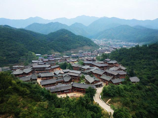 薛家寨游玩攻略全揭秘,你知道有哪些必去景点和特色体验吗?