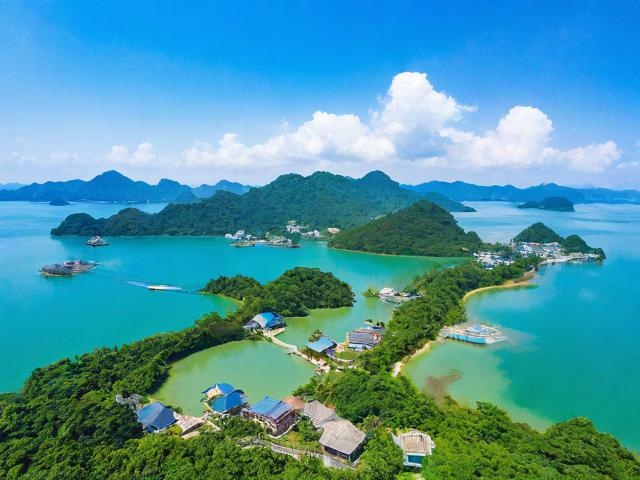 东方旅游有哪些不可错过的景点和美食?