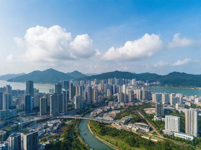 从坪山到福田要多久?