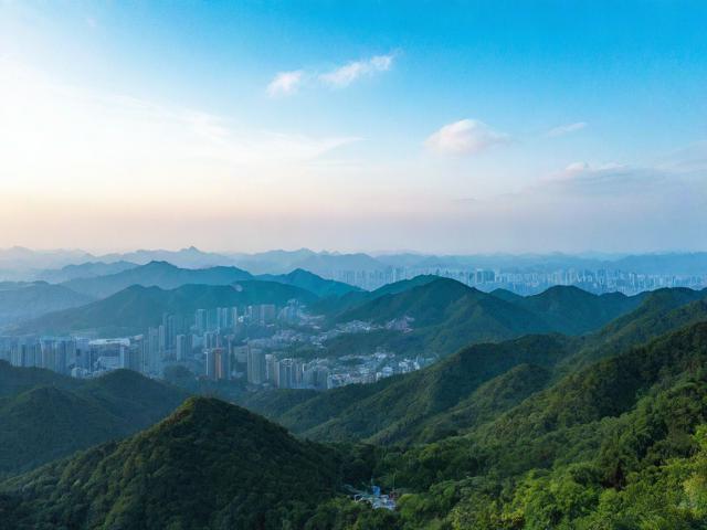 眉山到乐山需要多久?自驾、高铁、大巴时间对比