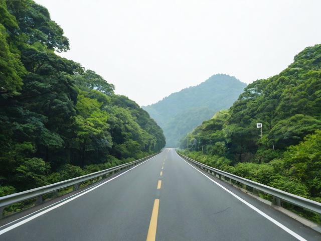 杭州自驾游有哪些必去景点和路线推荐?