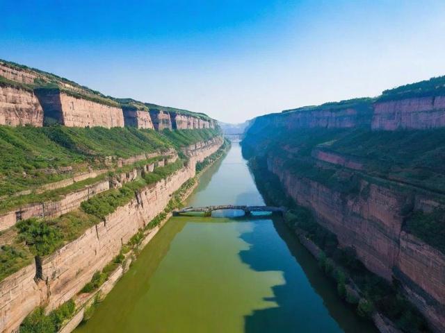 山西旅游线路全攻略,有哪些必去景点和特色体验?