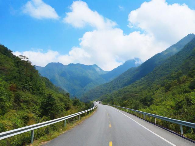 神农架自驾游有哪些必去景点和路线推荐？