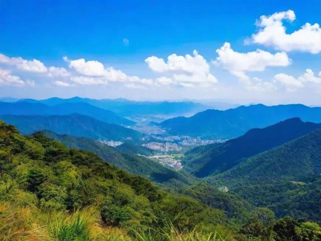 文山有哪些值得一游的景点?