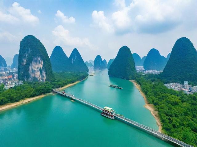 陵水游玩攻略,有哪些必去景点和美食推荐?