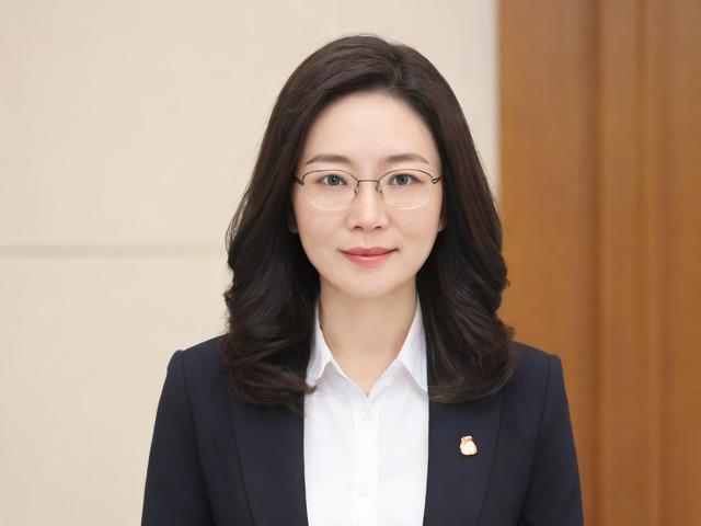 女子因姓氏苟引发困扰，改姓申请能否获得批准？
