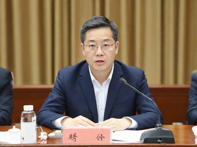 中交集团被约谈的背后原因揭秘,探究背后的故事与原因。