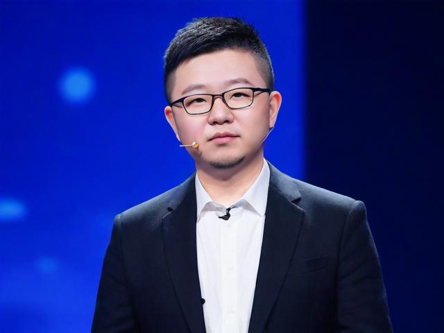 李诞调侃引发全网热议，言论边界与公众情绪的碰撞