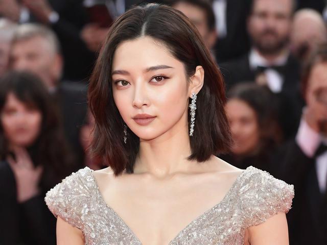 辛芷蕾全票荣膺影后,演技炸裂获全面肯定