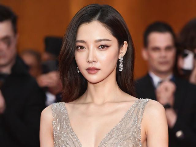 辛芷蕾全票荣膺影后,演技炸裂获全面肯定