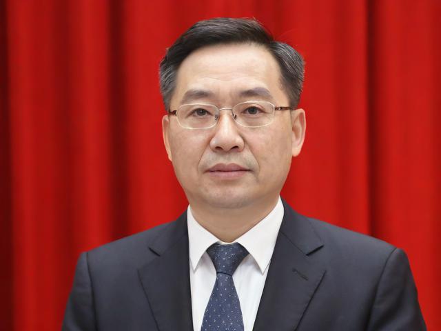 揭秘，云南网红包公英年早逝的背后原因？