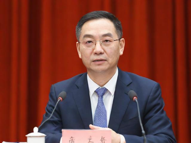 揭秘,云南网红包公英年早逝的背后原因?