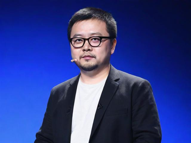 罗永浩透露董宇辉年收入惊人,二三十亿传闻真相揭秘?